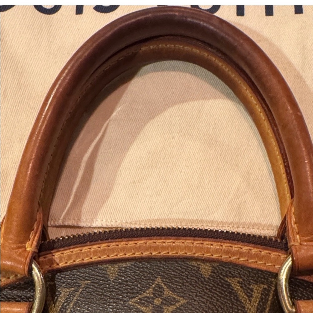 Louis Vuitton Lockit Brown Monogram Shoulder Bag - Picture 9 of 9